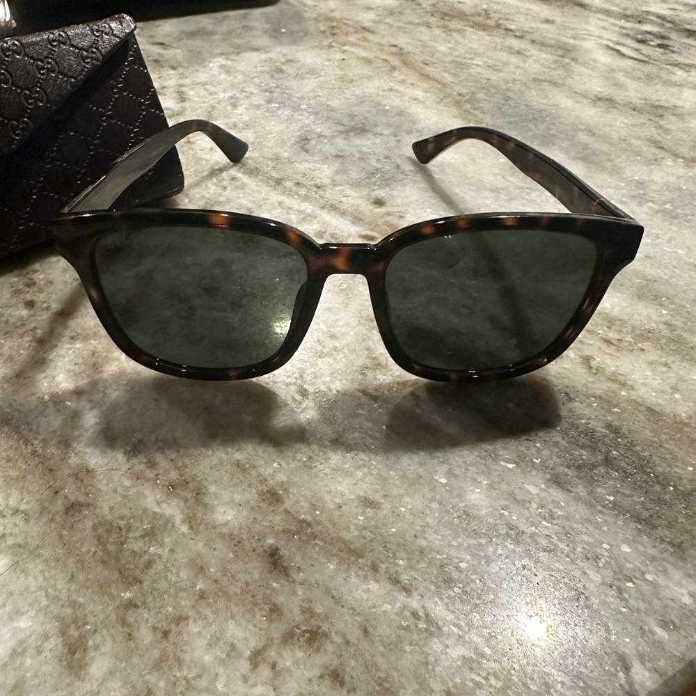 Gucci Sunglasses Tortoise